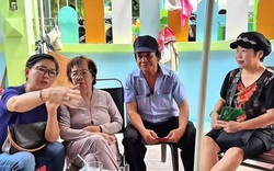 Cuộc đời nam nghệ sĩ Việt không nhà cửa, phải đi trông xe 16 tiếng một ngày, lương tháng 5 triệu