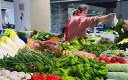 Dạo 1 vòng chợ, người tinh ranh nhìn là biết ngay 5 loại rau củ này "ngâm tẩm đẫm hóa chất", nhất là cái số 4