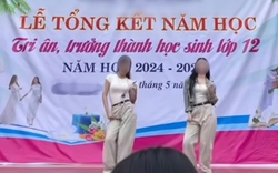 Gần 8 triệu lượt xem và tranh luận về màn nhảy nhạc TikTok lắc hông của 2 nữ sinh trong lễ bế giảng