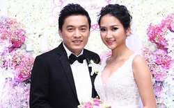 Vợ kém 17 tuổi của Lam Trường: 6 tuổi được mẹ dắt tới cho chồng bế trên tay