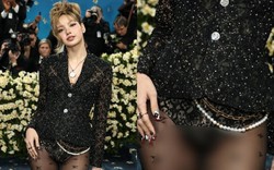 Nóng: Louis Vuitton lên tiếng vụ Lisa (BLACKPINK) mặc trang phục thêu hình mặt người ở vị trí nhạy cảm