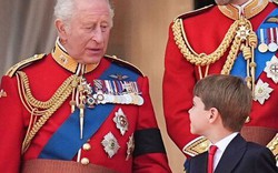 Chuyên gia đọc khẩu hình tiết lộ lời thì thầm đáng yêu của Vua Charles dành cho Hoàng tử Louis khiến fan tan chảy