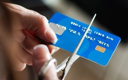 Một ngân hàng lớn thông báo thu thêm phí hủy thẻ trong trường hợp sau