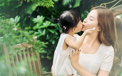 Nếu tôi là cô bé ấy của năm 18 tuổi, tôi muốn nói: Khi ba mẹ cãi nhau, con là người thua cuộc!