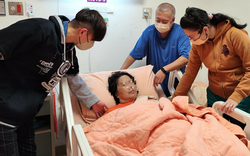 Người phụ nữ đột quỵ sau khi gội đầu vào mùa hè! Cảnh báo: Sau 60 tuổi, khi gội đầu cần ghi nhớ “4 không”