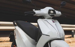 Đây là xe máy điện đi xa nhất Việt Nam: 285km/sạc, dáng đẹp, cốp to hơn Lead, nạp điện 4 tiếng là đầy