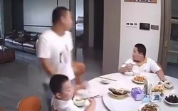Pha xử lý bất ngờ của cậu bé trong trận động đất khiến cộng đồng mạng bật cười