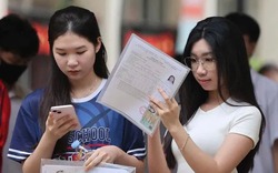 SAT 1500, IELTS 8.5 cũng lắc đầu với đề thi tốt nghiệp tiếng Anh