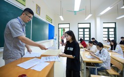Lộ diện 21 thủ khoa thi vào lớp 10 Hà Nội 2025