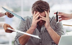 Nam kỹ sư trẻ đi khám tâm thần vì tim đập nhanh, lo sợ khi họp