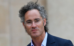 "Chẳng ai quan tâm bạn học trường nào": Tuyên bố gây sốc của CEO tập đoàn công nghệ 430 tỷ USD, toàn ngành giáo dục chấn động