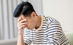 Căn bệnh ở nam giới khiến vùng kín "teo nhỏ dần một bên"