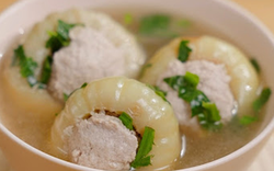 Loại quả quê ở Việt Nam chín rụng đầy gốc, sang nước ngoài vừa đắt đỏ vừa được coi là "vua trái cây"