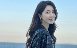 Con trai lớp 8 để lộ chuyện có bạn gái, người mẹ xử lý cao tay "không sách vở nào ghi"