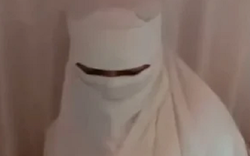 Đang tổ chức đám cưới, chú rể suýt ngất xỉu khi thấy nhan sắc cô dâu