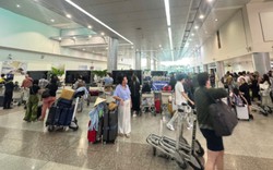 Bất ngờ sân bay Tân Sơn Nhất ngày đầu năm mới