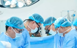 Ca ghép tim chạy đua với tử thần cứu bé trai 15 tuổi