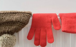 Mùa đông, tuyệt đối không được phơi quần áo ở chỗ này: Rất nhiều người Việt vô tư làm