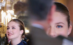 Cận cảnh "đôi mắt đại dương" của Công chúa Leonor