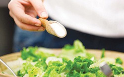 Ăn nhạt, uống nhiều nước: Bí quyết tốt cho thận hay chỉ là hiểu lầm của nhiều người?