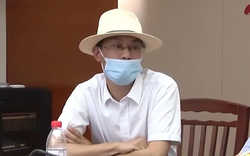 Khách mang 14,7 tỷ đồng tiền đền bù đất đi gửi tiết kiệm, 1 năm phát hiện đã mua bảo hiểm nhân thọ, ngân hàng khẳng định: “Là do anh tự nguyện ”