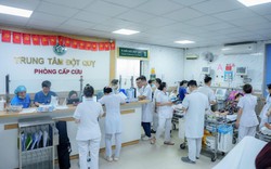 Đột quỵ đến trong tích tắc: Bác sĩ BV Bạch Mai kể lại khoảnh khắc bệnh nhân gục ngã ngay trước cửa phòng khám