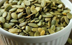 Từ nay đến Tết, cứ thường xuyên ăn loại hạt này bảo sao giảm cân tự nhiên, hạ đường huyết hiệu quả: Lúc nào chợ Việt cũng có sẵn