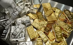 Giá vàng tăng rất mạnh, nhà đầu tư đổ xô tìm nơi trú ẩn an toàn