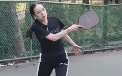 Nữ tỷ phú Thái Lan Madam Pang chơi pickleball gây bão cõi mạng