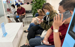 Tất cả người dân có tài khoản ngân hàng chú ý: Có thể rủi ro nếu chụp và gửi bức ảnh này!