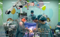 Ca mổ kịch tính cứu bé 5 tuổi hẹp khí quản kèm bệnh tim bẩm sinh hiếm gặp