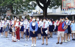 Sở Giáo dục TPHCM lên tiếng về thông tin học sinh phải học 3 ca mỗi ngày, học cả ban đêm