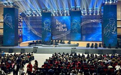 Canh bạc tài chính trong vụ đêm nhạc Về Đây Bốn Cánh Chim Trời vỡ trận