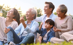 Gia đình GIÀU CÓ bắt đầu từ điều rất nhỏ: 4 việc con làm cùng bố mẹ nhưng nhiều người bỏ quên