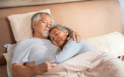 Người sống thọ thường ngủ theo 4 thói quen này