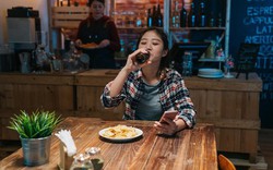 Gen Z bây giờ không ai uống bia nữa?