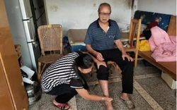 6 năm làm giúp việc cho ông cụ 65 tuổi, cô gái chỉ nhận được hộp gấm nhỏ: Sự thật bên trong gây sững sờ