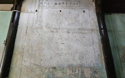 Phát lộ bức hoạ kỳ lạ lúc vệ sinh tường di tích Khâm Thiên Giám triều Nguyễn