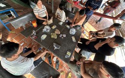 Đồng loạt kiểm tra nhiều địa điểm, bắt Vũ Văn Tùng SN 1989 và nhiều đối tượng