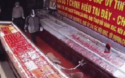 Camera vụ cướp vàng trong đêm ở Ninh Bình: 2 đối tượng có sự phân công rõ ràng