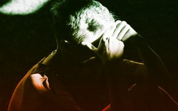 Kiểm soát bệnh tâm thần ổn định suốt nhiều năm, người đàn ông bất ngờ tái phát loạn thần và phải nhập viện vì tin vào "ảo giác" của ChatGPT