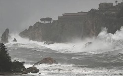 Hàng trăm người có thể đã thiệt mạng khi vượt Địa Trung Hải giữa bão lớn