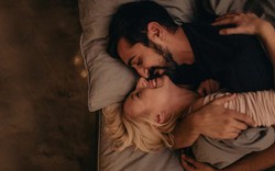 Làm "chuyện ấy" buổi sáng hay buổi tối tốt hơn? Câu trả lời bất ngờ từ chuyên gia