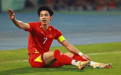 Đình Bắc bị treo giò 2 trận của tuyển Việt Nam