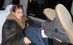 Đôi giày khiến "bông hồng lai" chìm trong bão chỉ trích