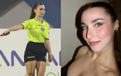 Khán giả đổ xô xem giải hạng 5 chỉ vì nữ trọng tài quá xinh, visual như búp bê, body bốc lửa