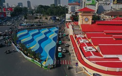 Chợ Bến Thành khác lạ với 'sóng nước bập bềnh'