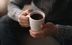 Khuyến cáo: Thói quen uống cà phê sáng gây hại dạ dày