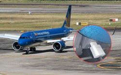 Đi máy bay Tết 2026, tuyệt đối không được dùng cổng sạc dù có sẵn trên tàu bay