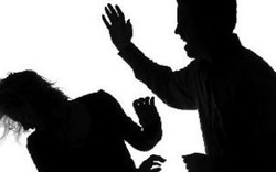 Chồng bị phạt 7,5 triệu đồng vì đánh vợ